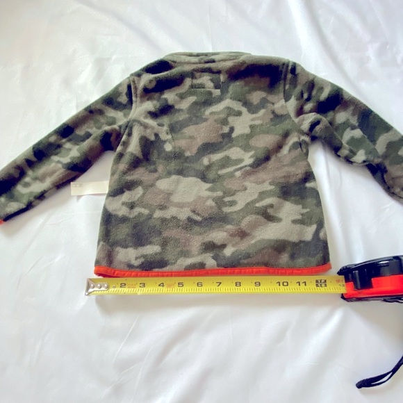 Kids, Toddler (2T) Camouflage Fleece Pullover. Pocket in front for hands. NWT - Picture 9 of 10